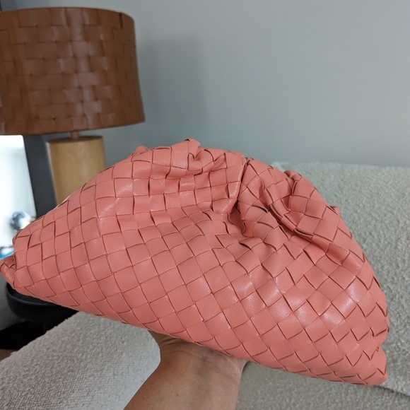 Authentic Bottega Veneta Pouch - Picture 1 of 8